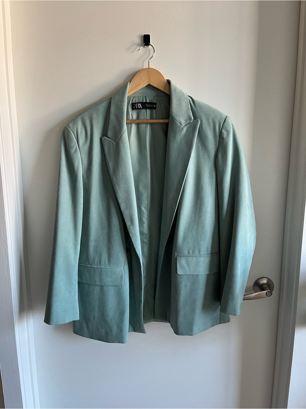 ZARA Light Sage Green Women's Blazer